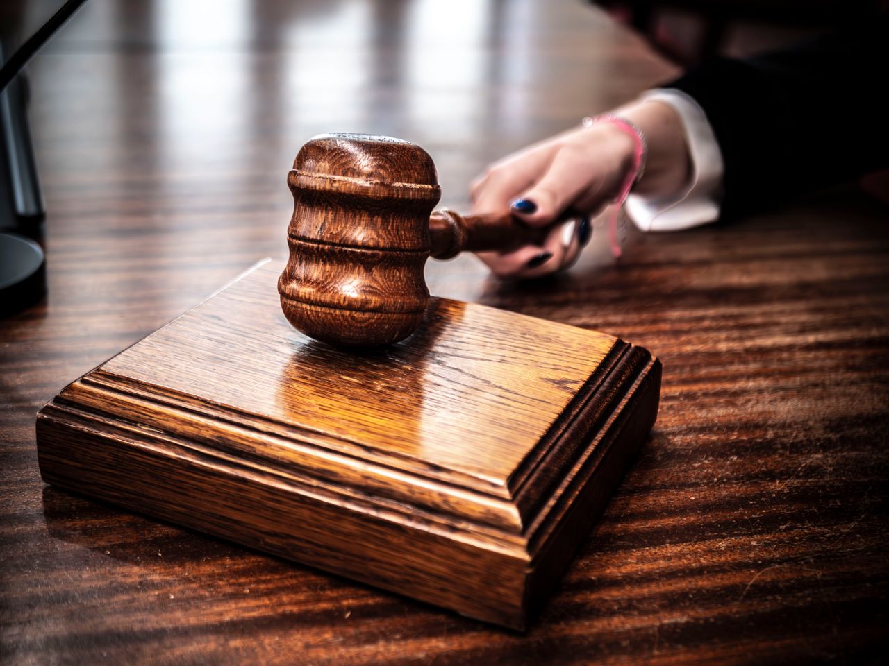 ¿Está Usted Protegido Contra la Ejecución de una Sentencia?